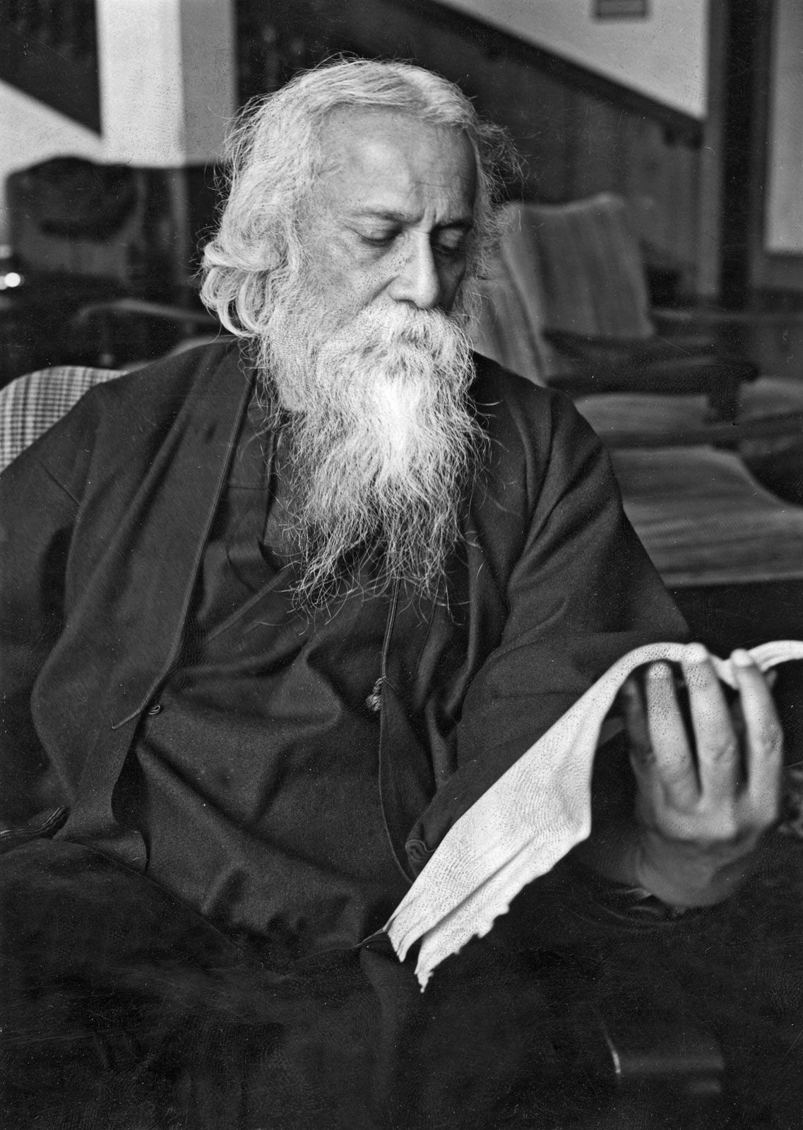 রবীন্দ্রনাথ কি আসলেই মুসলিমবিদ্বেষী ছিলেন?